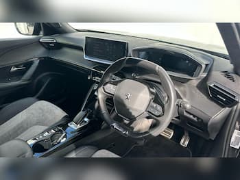 Used Peugeot E-2008 2021 for sale - 79768138: Photo