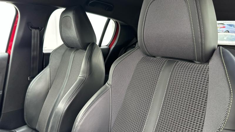 Used Peugeot 208 2020 for sale - 75897928: Photo 21