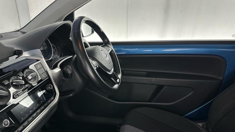 Used Volkswagen up! 2017 for sale - 77301085: Photo 27