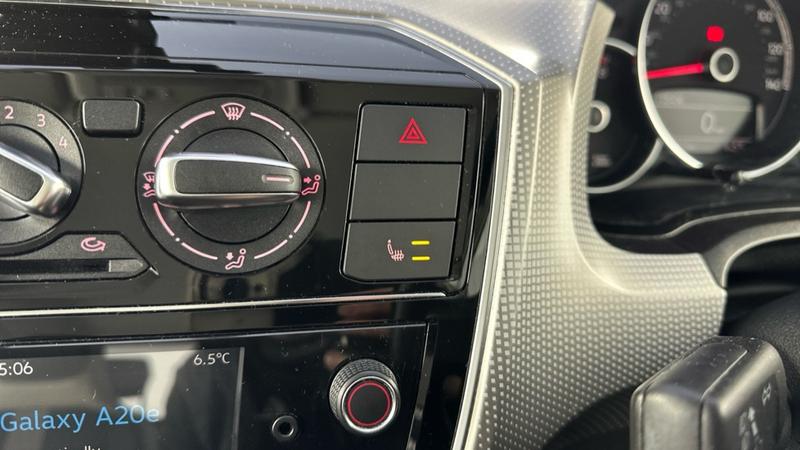 Used Volkswagen up! 2017 for sale - 77301085: Photo 52