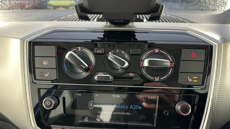 Used Volkswagen up! 2017 for sale - 77301085: Photo 53