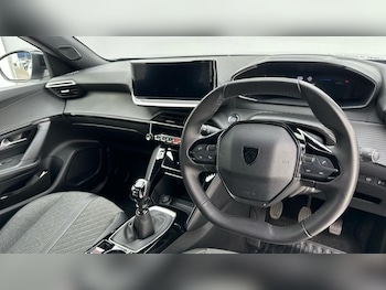 Used Peugeot 2008 2023 for sale - 75489924: Photo