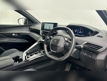 Used Peugeot 3008 2024 for sale - 79460173: Photo