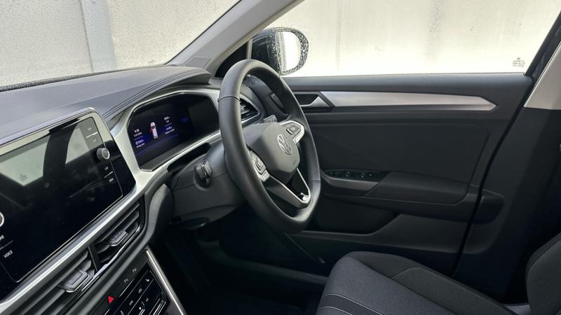 Used Volkswagen T-Roc 2025 for sale - 77532730: Photo 29