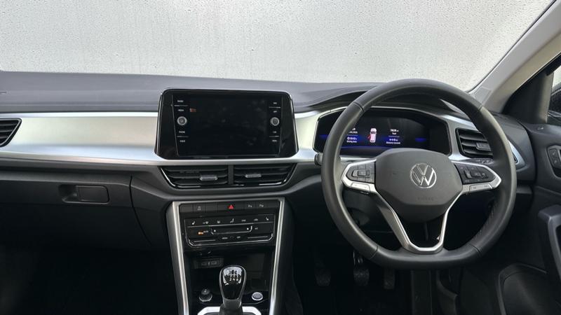 Used Volkswagen T-Roc 2025 for sale - 77532730: Photo 4