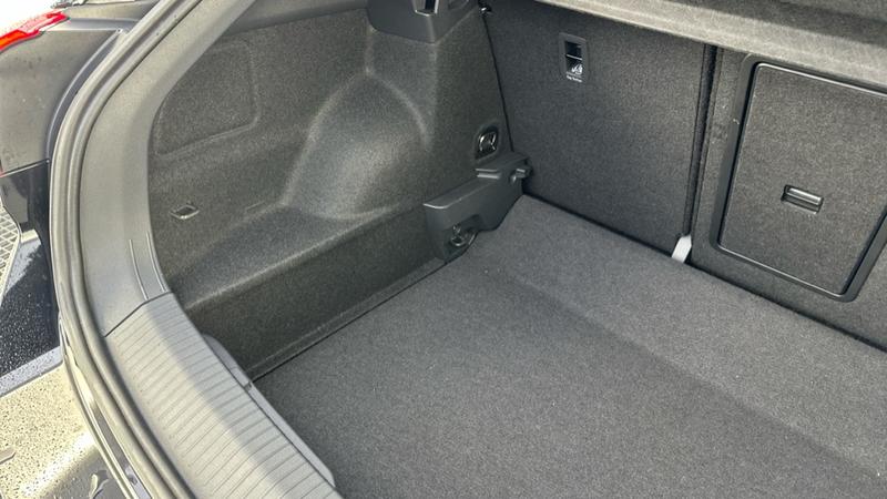 Used Volkswagen T-Roc 2025 for sale - 77532730: Photo 41