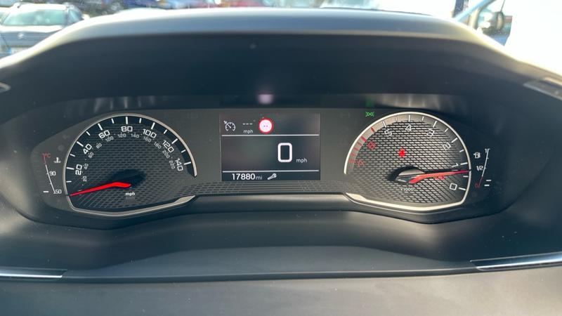 Used Peugeot 208 2022 for sale - 77718705: Photo 14