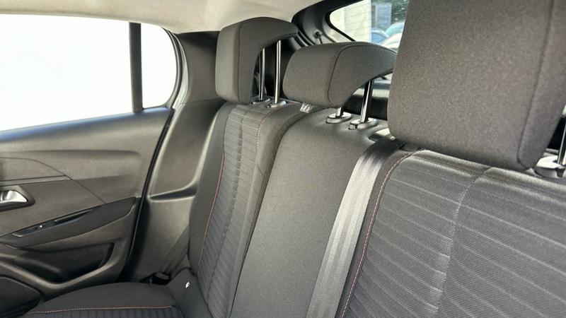 Used Peugeot 208 2022 for sale - 77718705: Photo 16