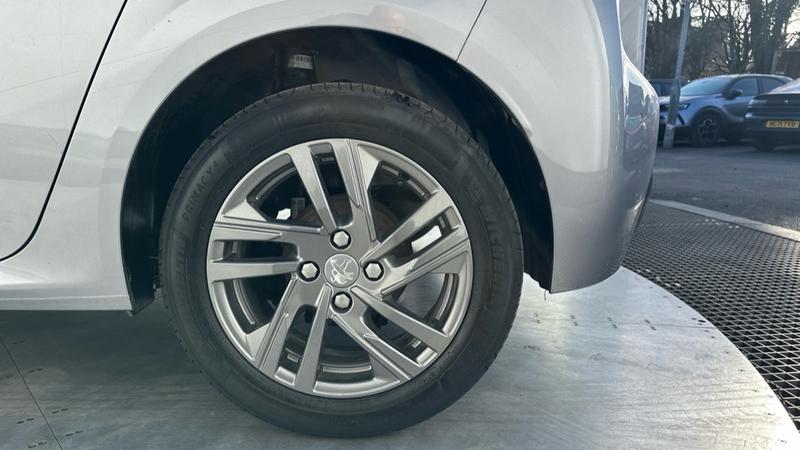 Used Peugeot 208 2022 for sale - 77718705: Photo 21