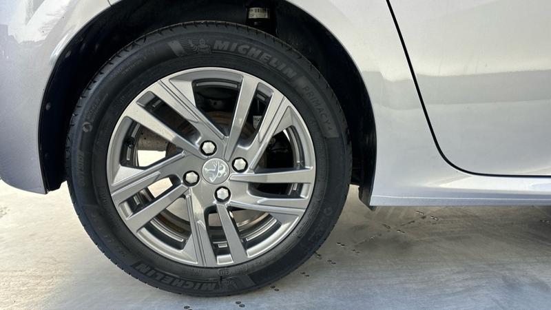 Used Peugeot 208 2022 for sale - 77718705: Photo 24