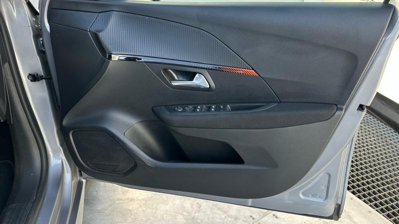 Used Peugeot 208 2022 for sale - 77718705: Photo 28