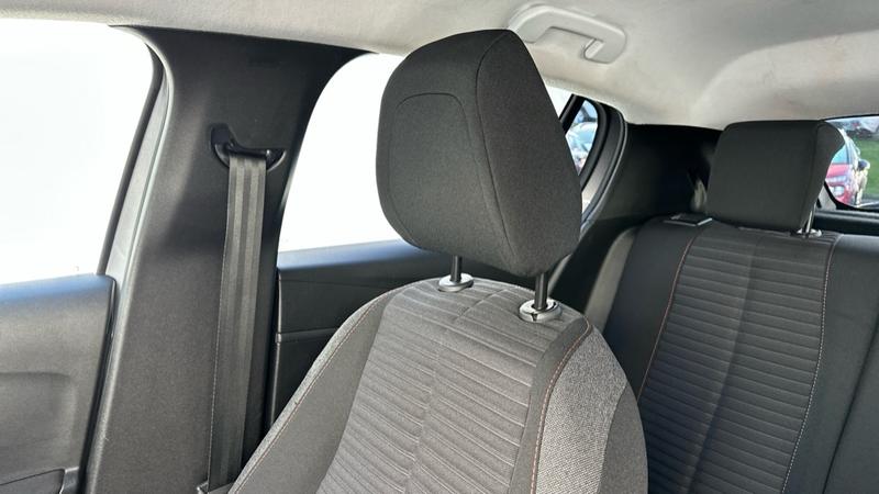 Used Peugeot 208 2022 for sale - 77718705: Photo 37