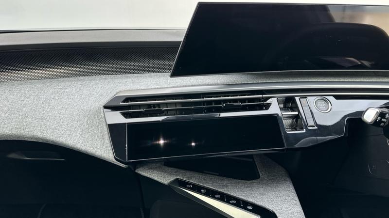 Used Peugeot 3008 2025 for sale - 76467808: Photo 12