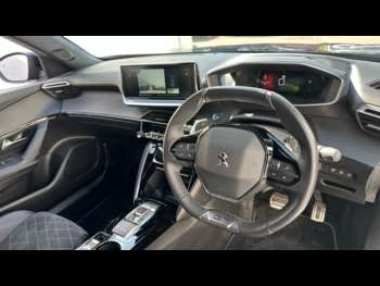 Used Peugeot 2008 2022 for sale - 74214338: Photo