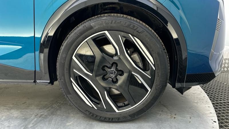 Used Peugeot E-3008 2024 for sale - 77186901: Photo 24