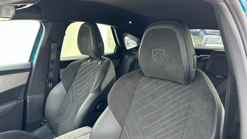 Used Peugeot E-3008 2024 for sale - 77186901: Photo 30