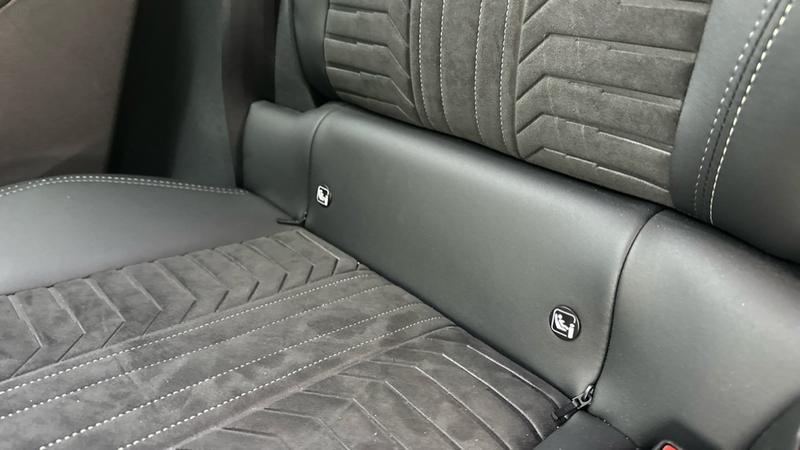 Used Peugeot E-3008 2024 for sale - 77186901: Photo 46