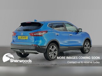 Used Nissan Qashqai 2018 for sale - 77071557: Photo