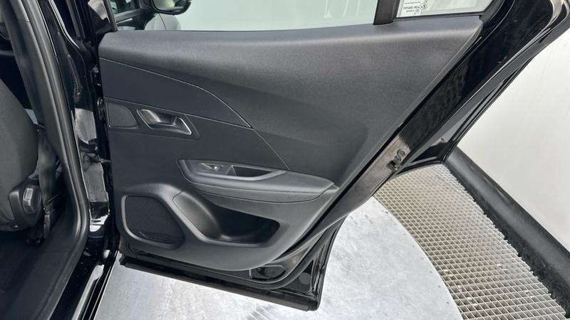 Used Peugeot 2008 2023 for sale - 77959200: Photo 29
