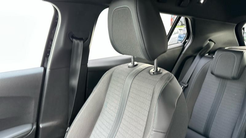 Used Peugeot 2008 2023 for sale - 77959200: Photo 36