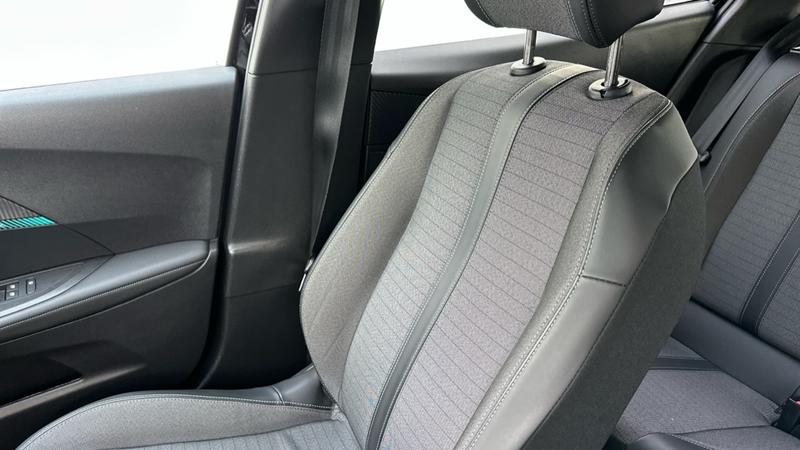 Used Peugeot 2008 2023 for sale - 77959200: Photo 37