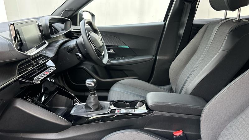 Used Peugeot 2008 2023 for sale - 77959200: Photo 42