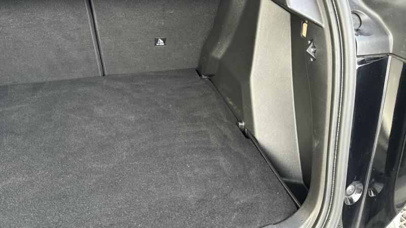 Used Peugeot 2008 2023 for sale - 77959200: Photo 48