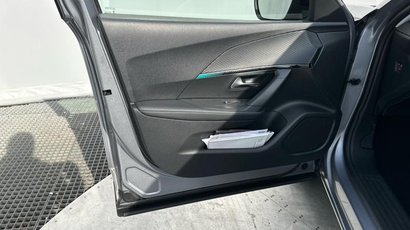 Used Peugeot 2008 2022 for sale - 78206171: Photo 42