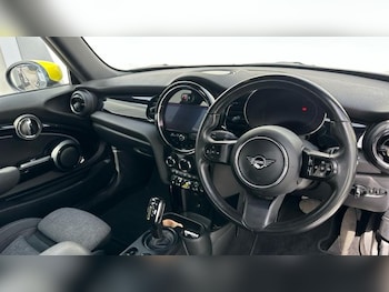 Used MINI Hatch 2023 for sale - 78596952: Photo