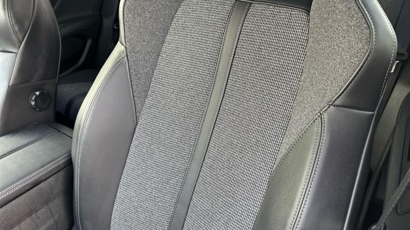 Used Peugeot 3008 2019 for sale - 77855075: Photo 34