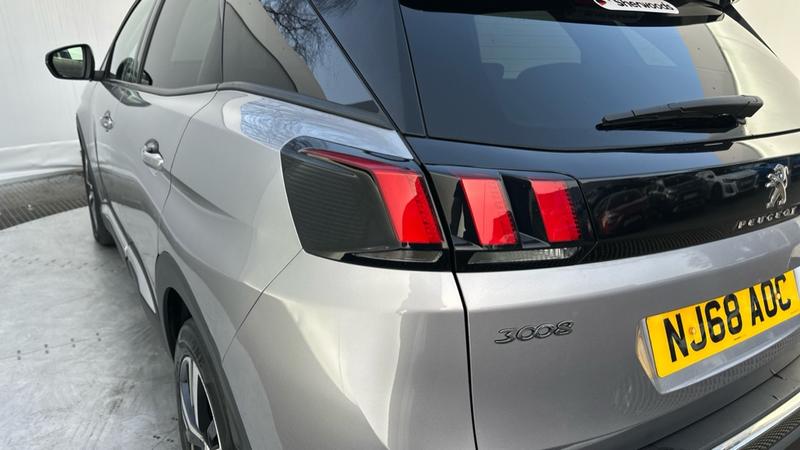 Used Peugeot 3008 2019 for sale - 77855075: Photo 51