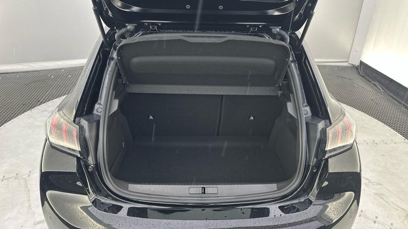 Used Peugeot 208 2023 for sale - 77532642: Photo 15