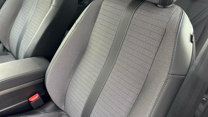 Used Peugeot 208 2023 for sale - 77532642: Photo 24