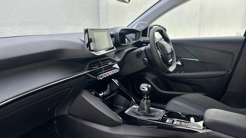 Used Peugeot 208 2023 for sale - 77532642: Photo 30