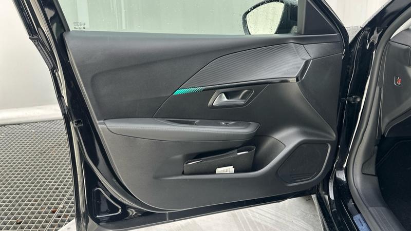 Used Peugeot 208 2023 for sale - 77532642: Photo 31