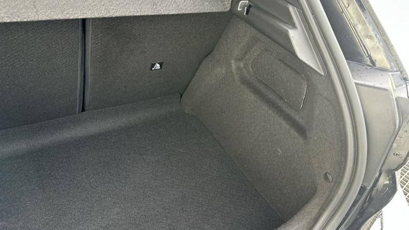 Used Peugeot 208 2023 for sale - 77532642: Photo 33