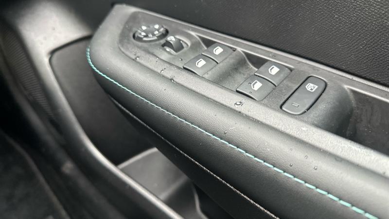 Used Peugeot 208 2023 for sale - 77532642: Photo 61