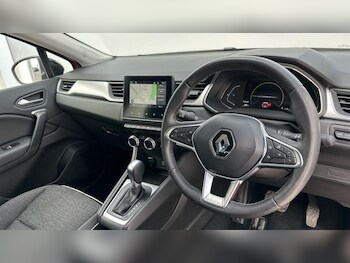 Used Renault Captur 2023 for sale - 77493472: Photo