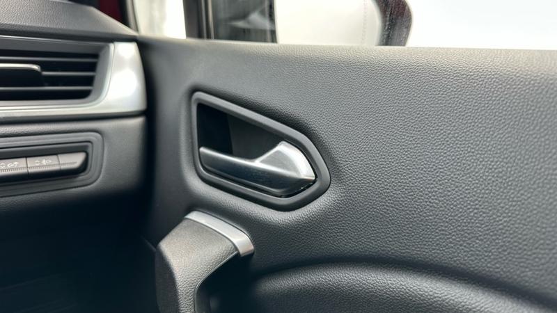 Used Renault Captur 2023 for sale - 77493472: Photo 36