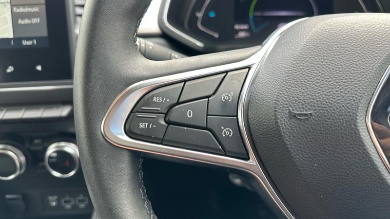 Used Renault Captur 2023 for sale - 77493472: Photo 43