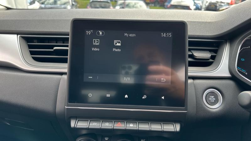 Used Renault Captur 2023 for sale - 77493472: Photo 52