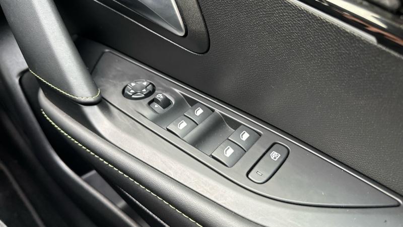 Used Peugeot 208 2022 for sale - 76332536: Photo 42