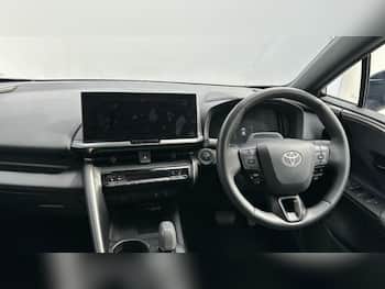 Used Toyota C-HR 2024 for sale - 79670906: Photo