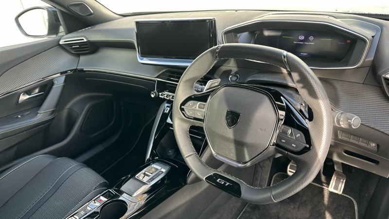 Used Peugeot 2008 2024 for sale - 76653375: Photo 2