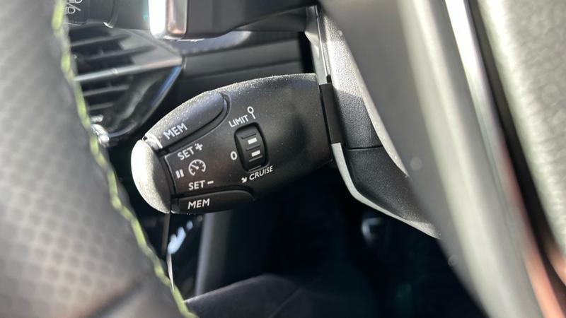 Used Peugeot 2008 2024 for sale - 76653375: Photo 50