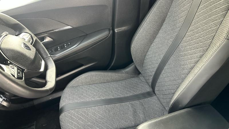 Used Peugeot 2008 2023 for sale - 77407008: Photo 26