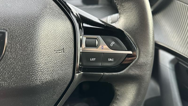 Used Peugeot 2008 2023 for sale - 77407008: Photo 58