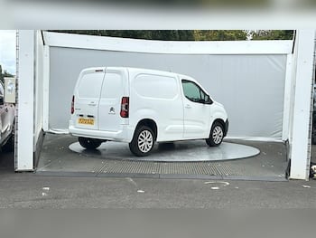 Used Citroen Berlingo 2023 for sale - 79664999: Photo