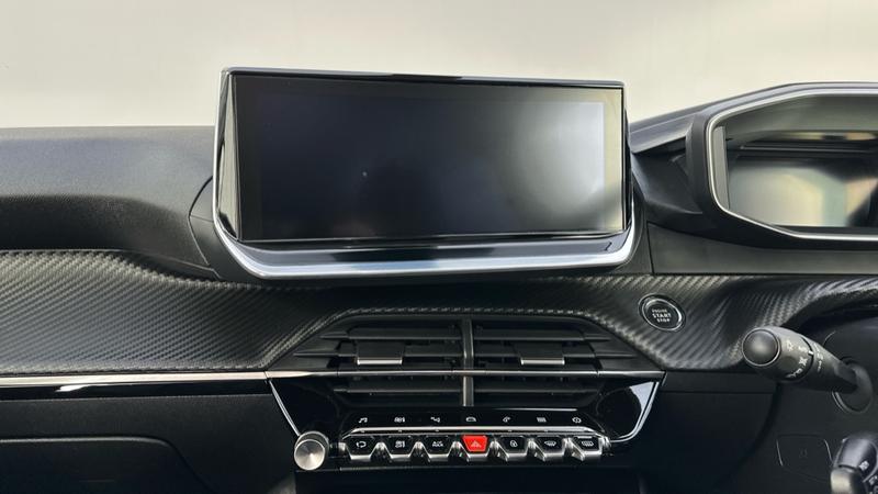 Used Peugeot 2008 2021 for sale - 76196556: Photo 12