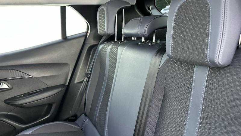 Used Peugeot 2008 2021 for sale - 76196556: Photo 14
